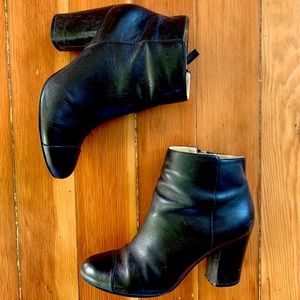 NINE WEST BLACK LEATHER ANKLE BOOTIES BOOTS